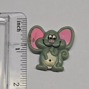 CWA Vintage Mouse Refrigerator Magnet Unisex OS Gray Pink 1980s Retro Hong Kong